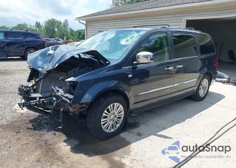 2014 Chrysler Town & Country Touring-L 30Th Anniversary from USA, damaged, VIN 2C4RC1CG7ER328803